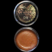 Load image into Gallery viewer, Skin Illustrator Grunge Singles - Fox and Superfine