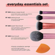 Load image into Gallery viewer, Everyday Essentials Makeup Brush &amp; Sponge Set - Fox and Superfine